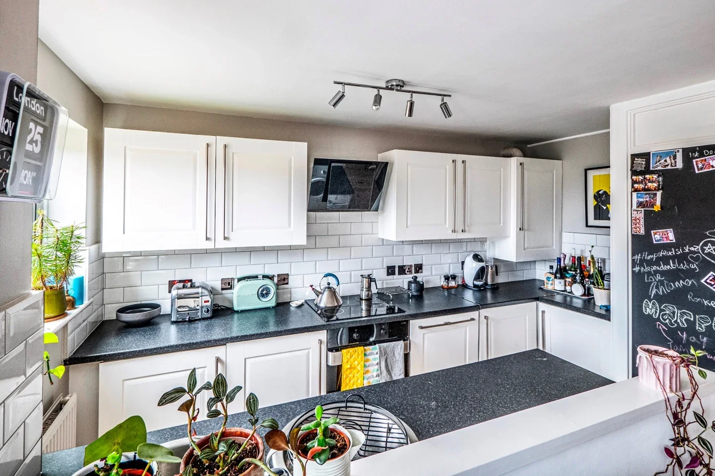 Flat Caroline Close in Greater London