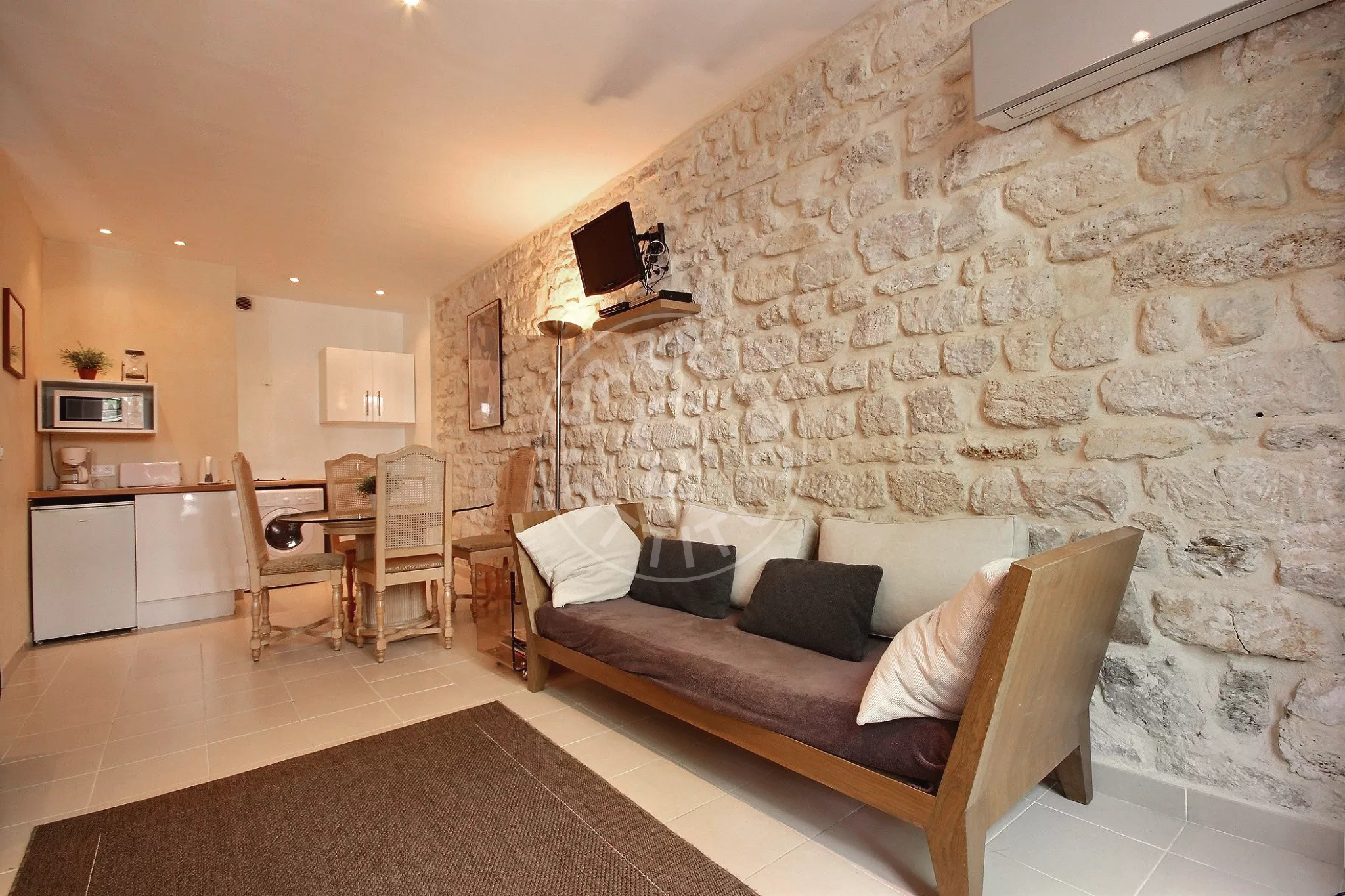 Appartement Rue Saint-Denis à Paris