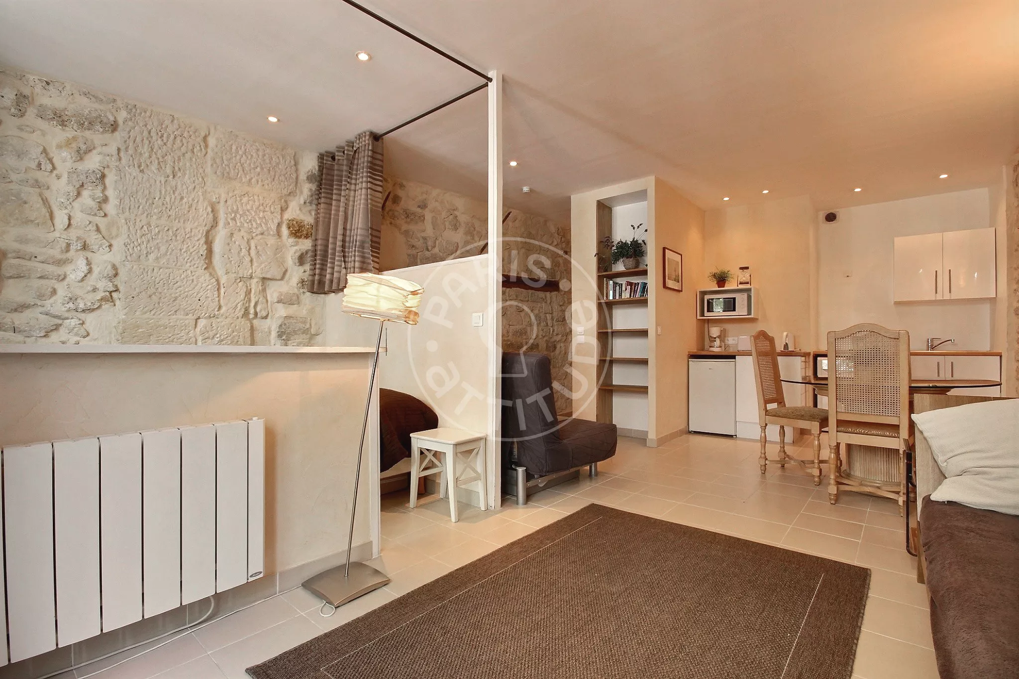Appartement Rue Saint-Denis à Paris