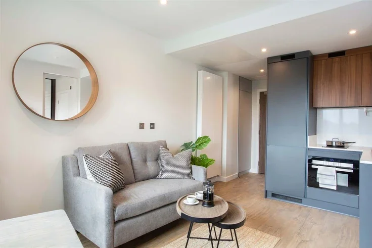 Flat College Road in Greater London