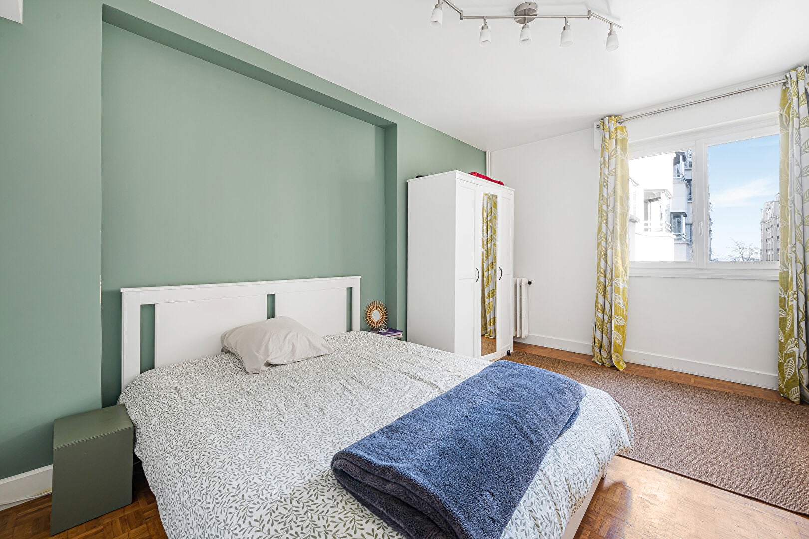 Flat Rue de Passy in Paris
