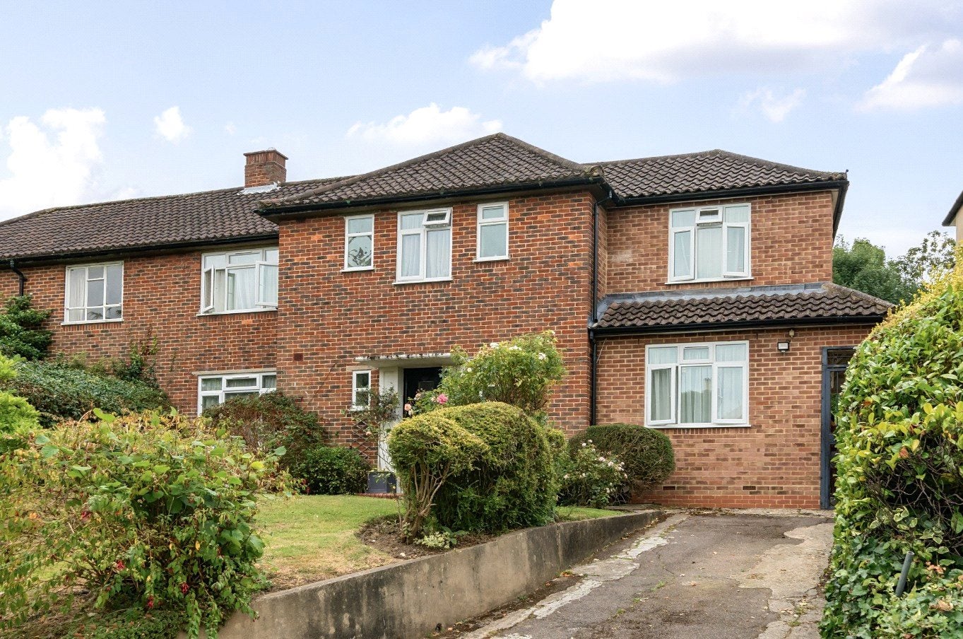 Flat Somerset Road in Greater London
