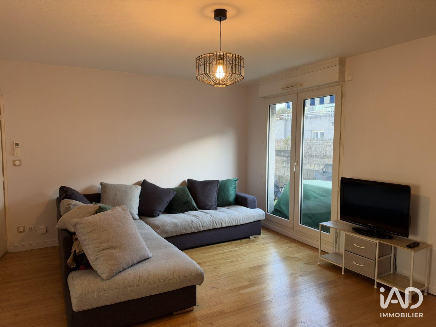 Flat Rue Maurice Flandin in Lyon