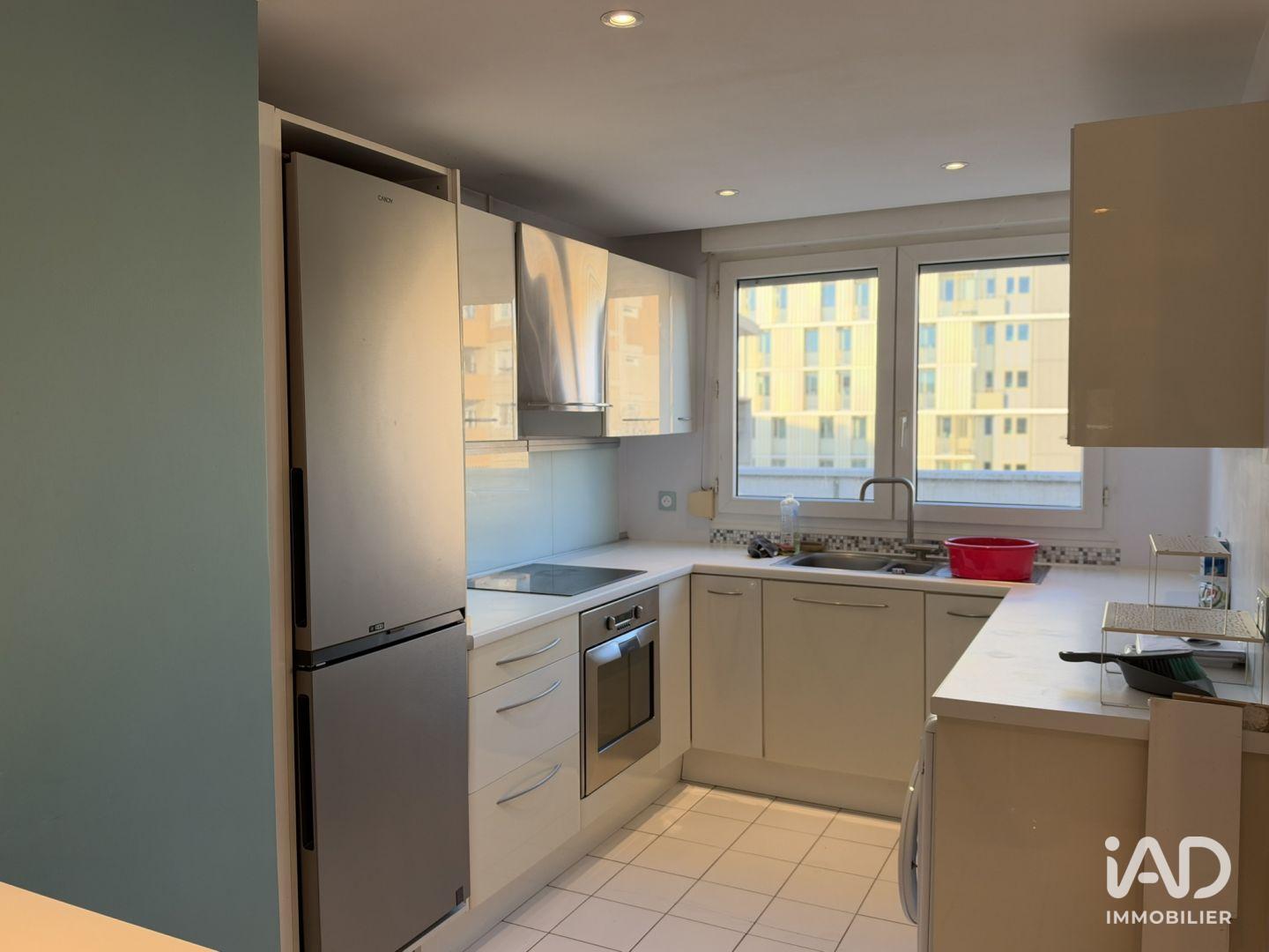 Flat Rue Maurice Flandin in Lyon