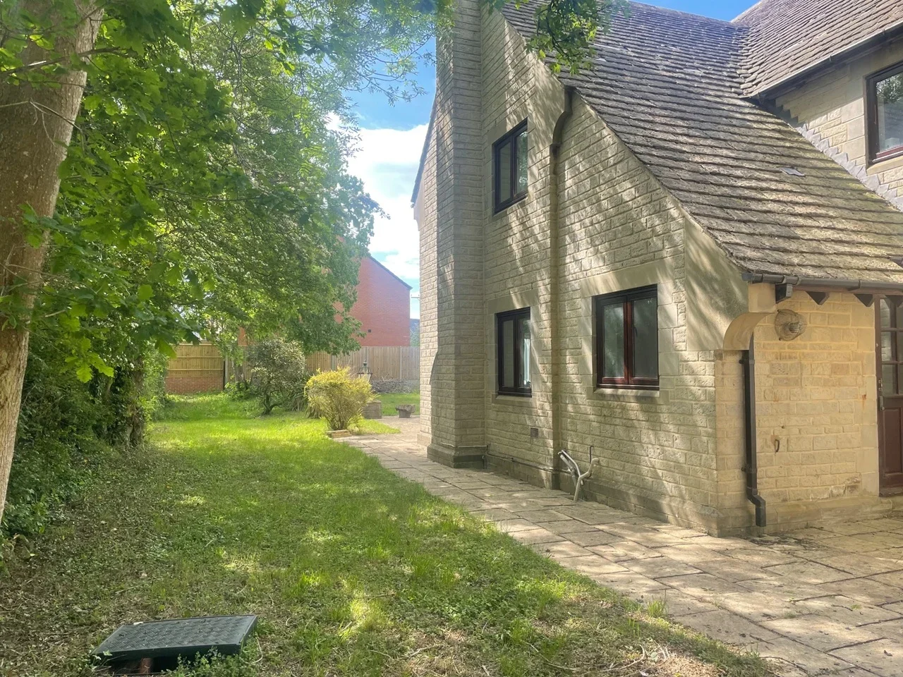 Room Brook Road in Liddington