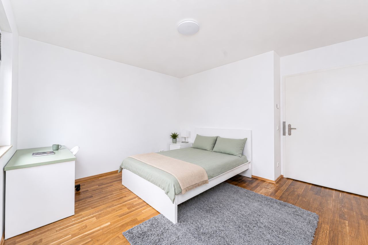 Zimmer Schnellerstraße in Berlin