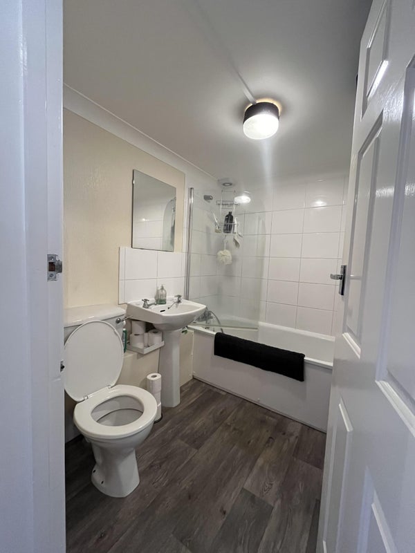 Room Old York Road in Greater London