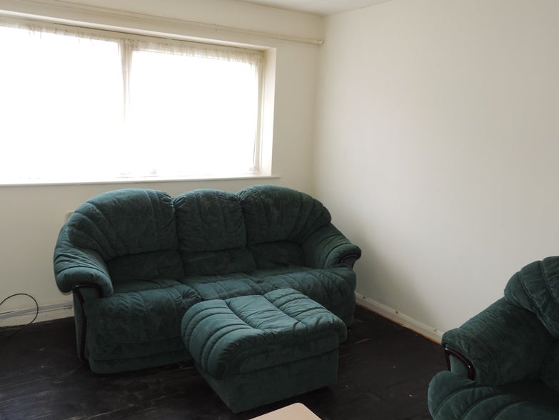 Flat Okehampton Avenue in Leicester