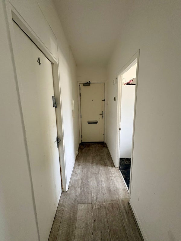 Room Penrose Grove in Greater London