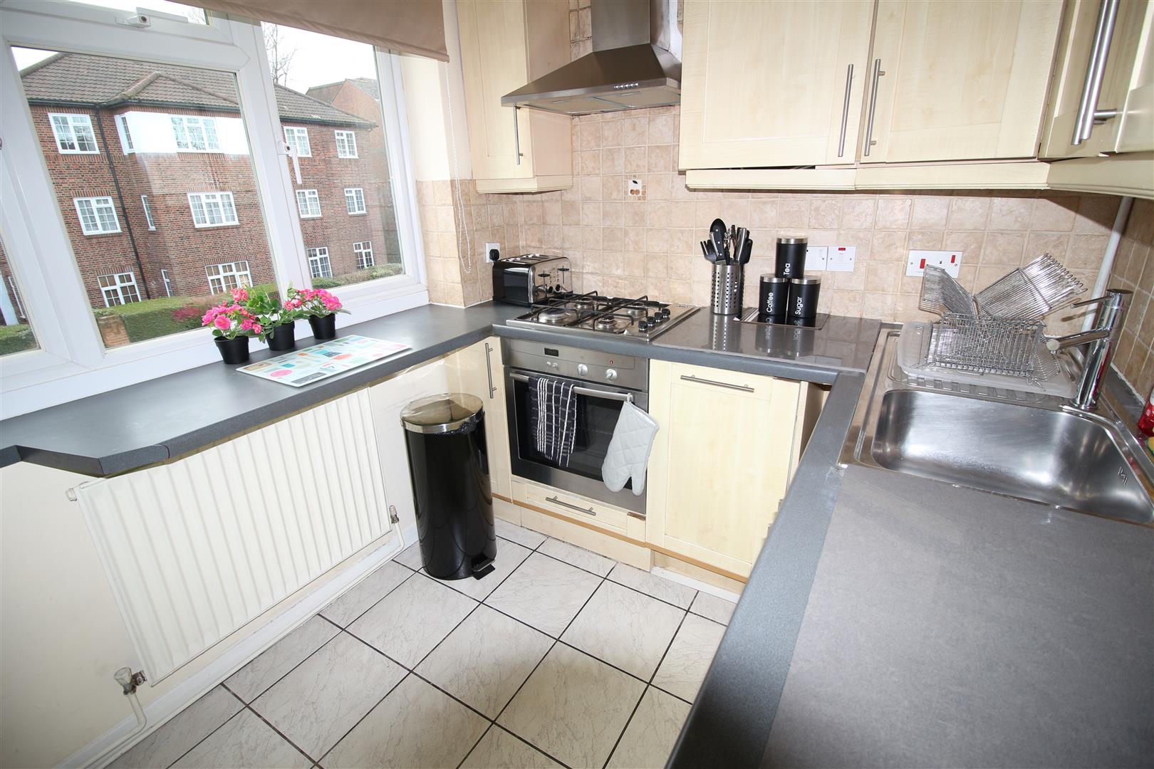 Room Beechcroft Avenue in Greater London