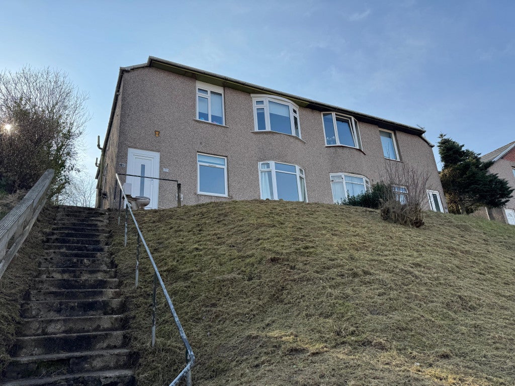 House Montford Avenue in Glasgow