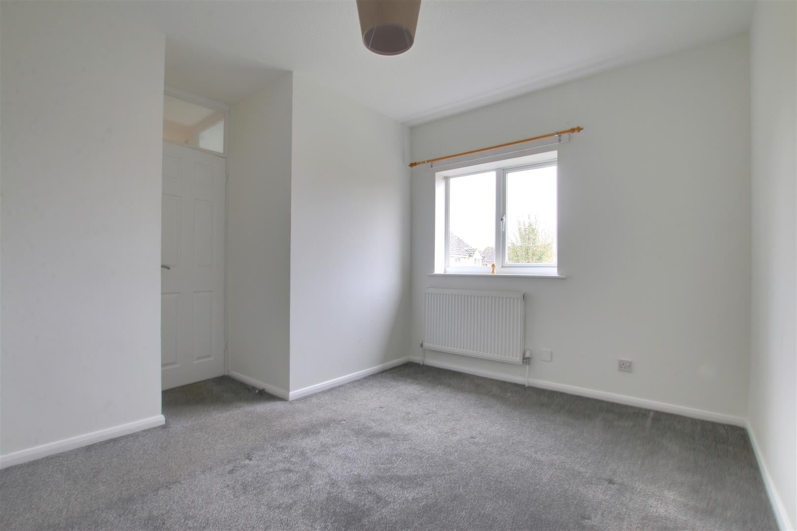 House Gainsborough Drive in Huntingdonshire