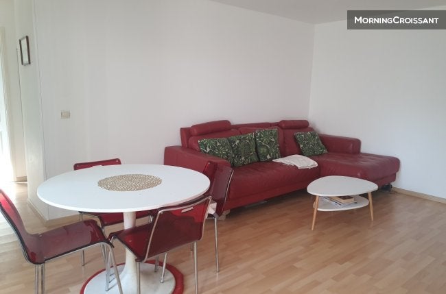 Flat Avenue Chandon in Gennevilliers