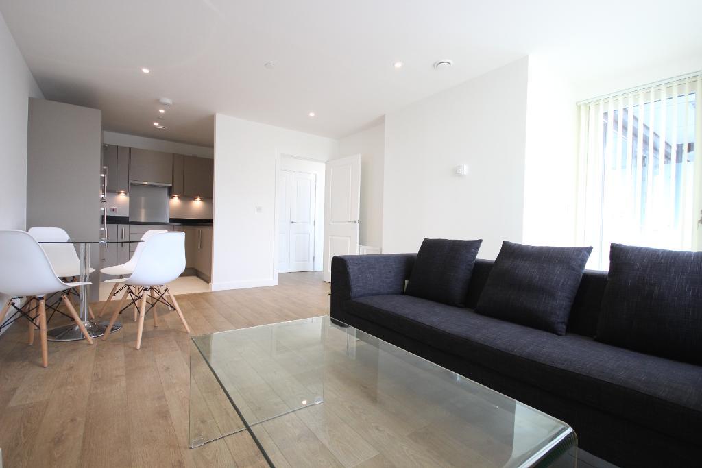 Flat Bessemer Place in Greater London