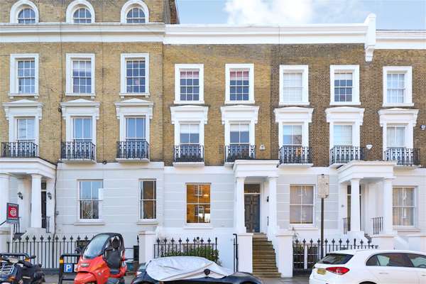 House Compton Road in Greater London