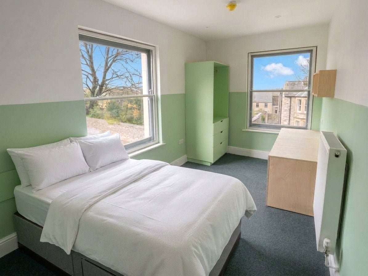 Room Blackberry Hill in Bristol