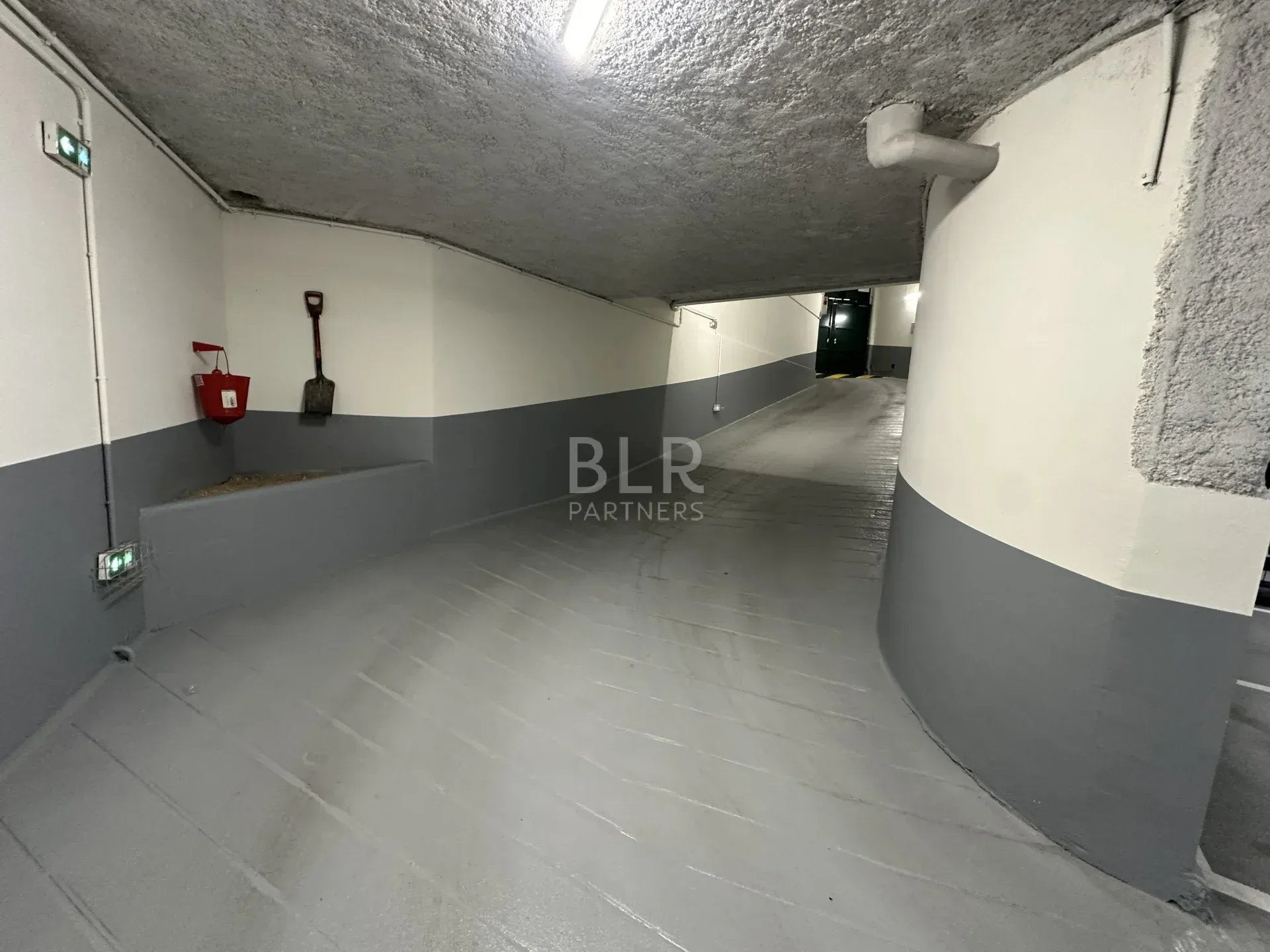 Flat Rue Chevert in Paris