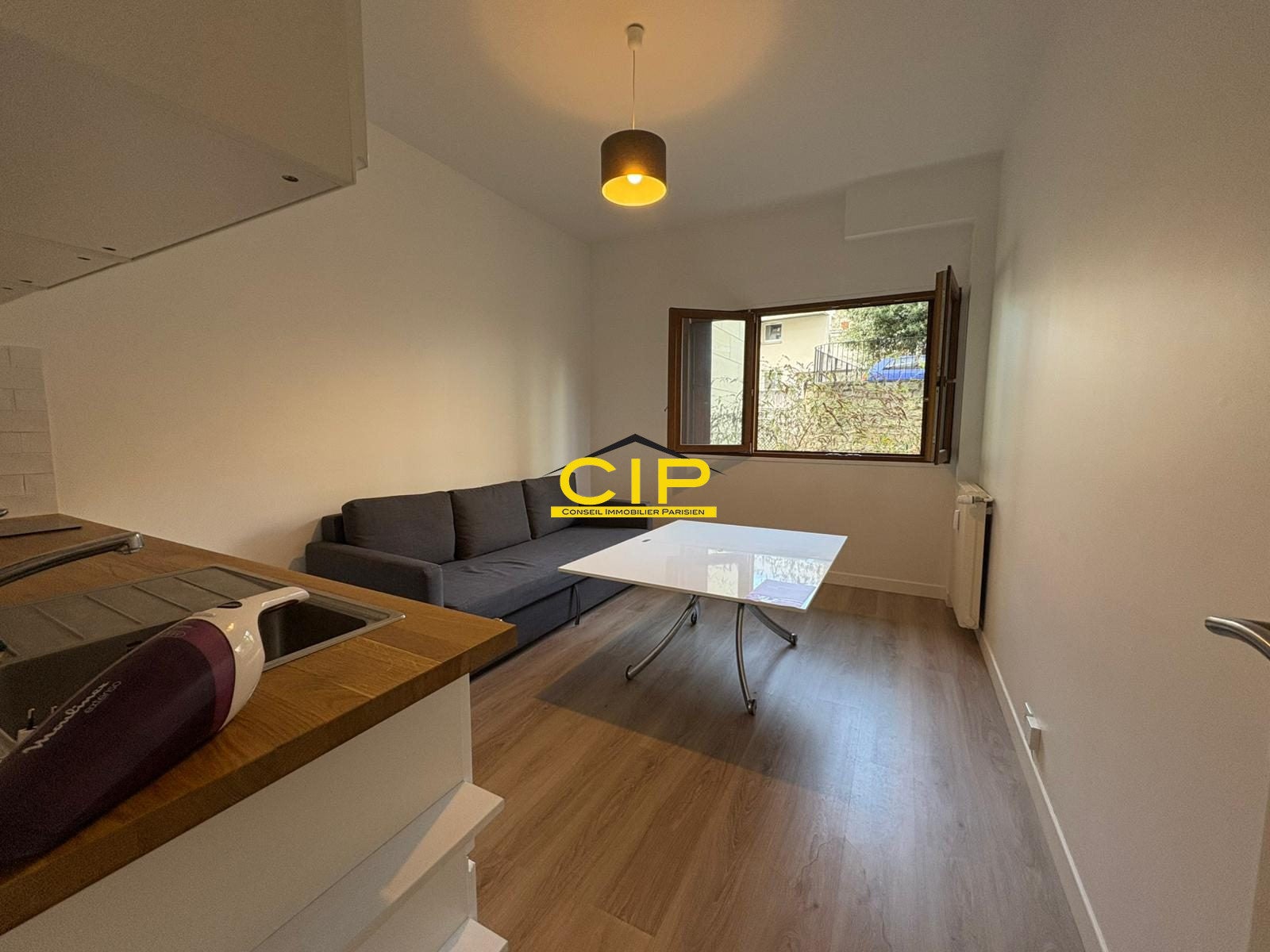 Flat Rue Jean-Baptiste Potin in Vanves