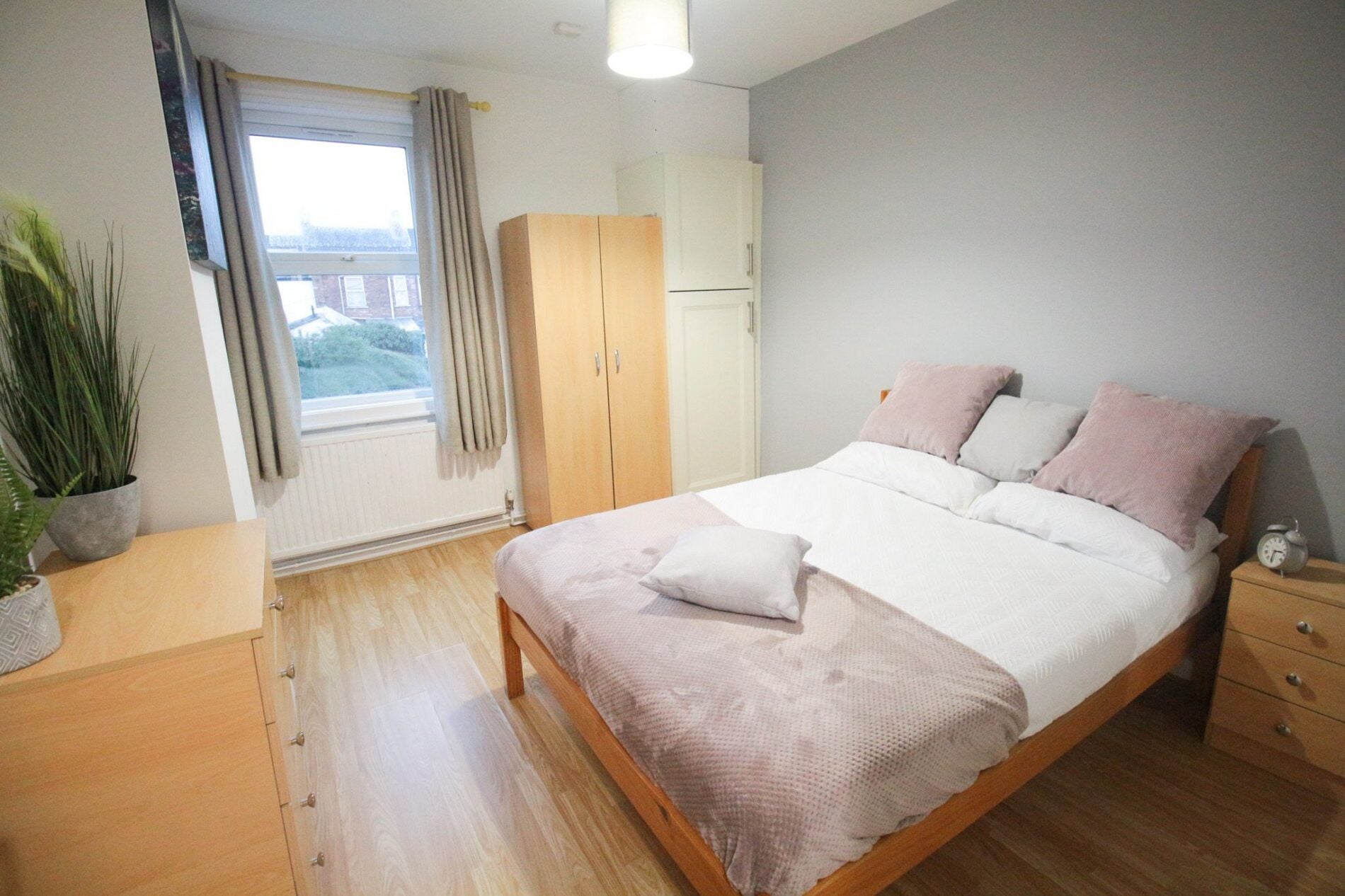 Room Shakespeare Street in Lincoln