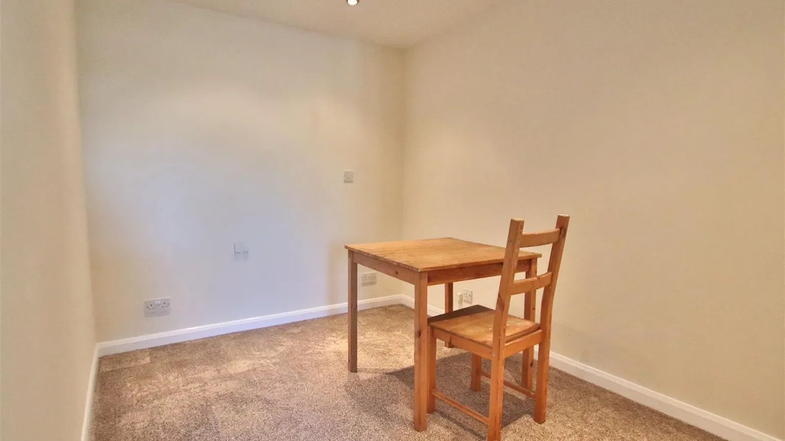 Flat Swilgate Road in Tewkesbury