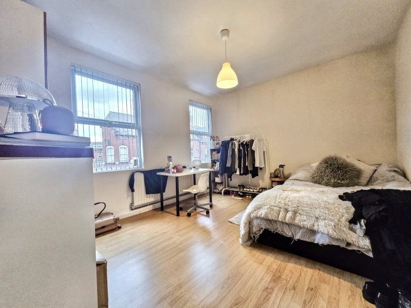 House Hessle Place in Leeds