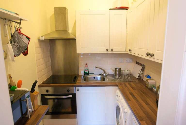 Flat Leamington Road in City of Edinburgh