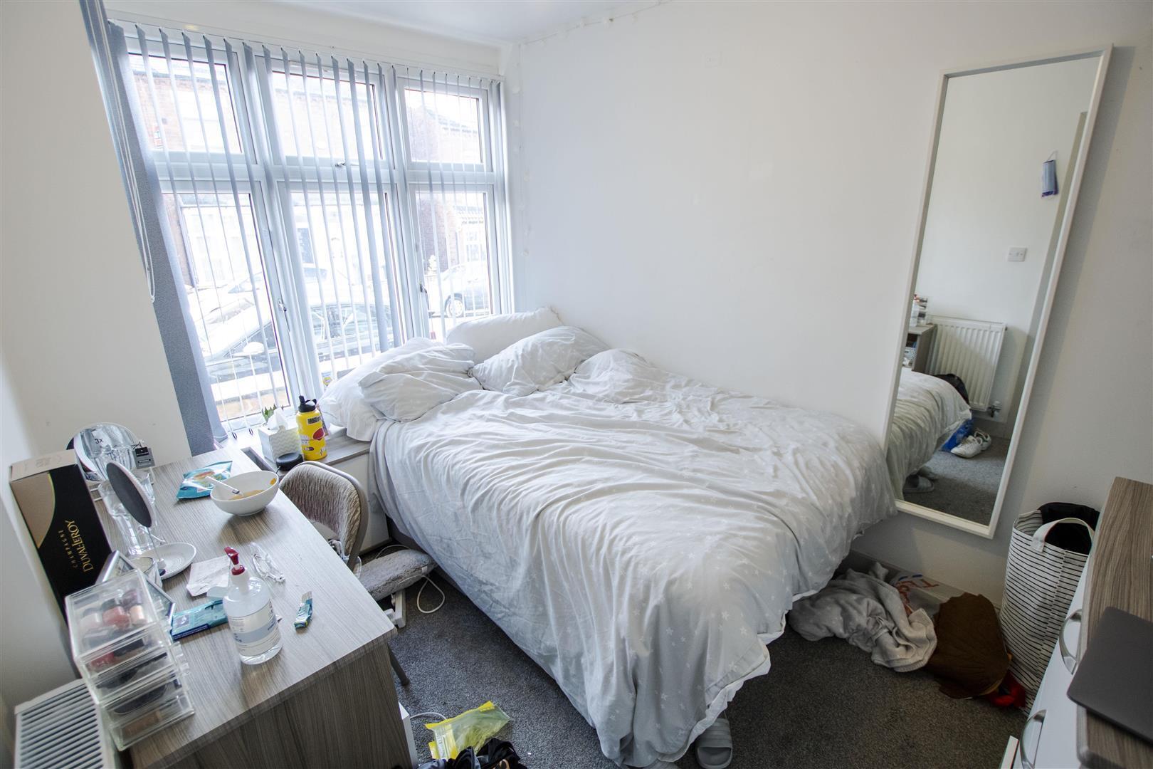 Flat Teignmouth Road in Birmingham