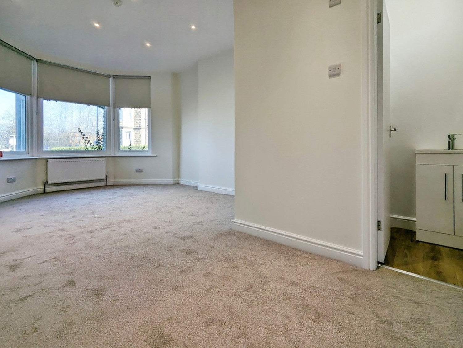 Flat Dragon Avenue in Harrogate