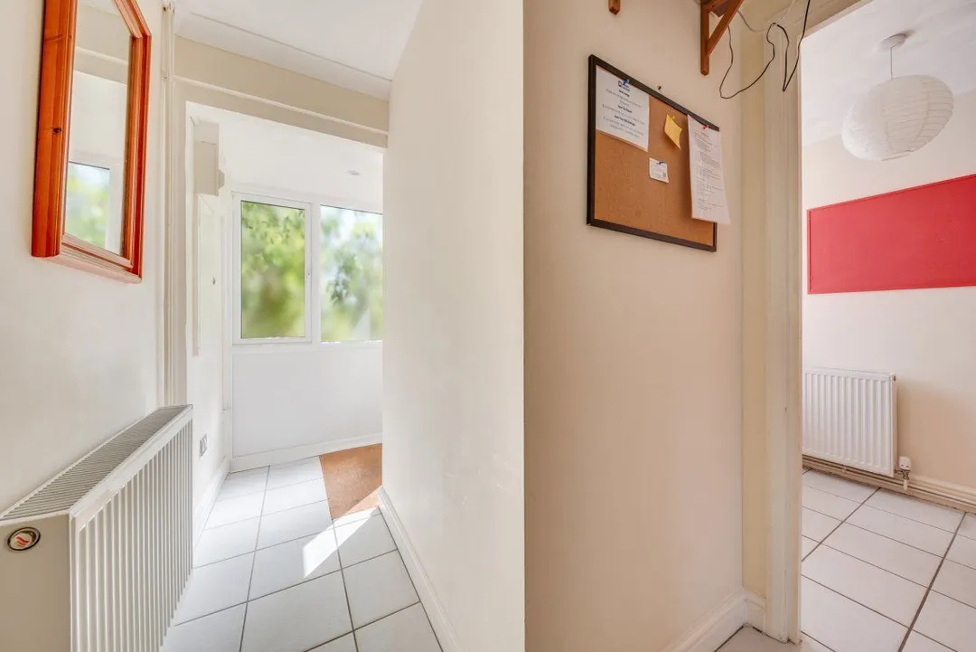 Flat Crossways in Canterbury