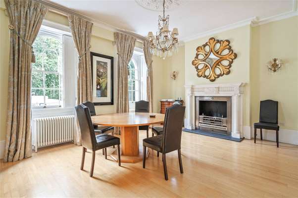 House Wilmington Square in Greater London