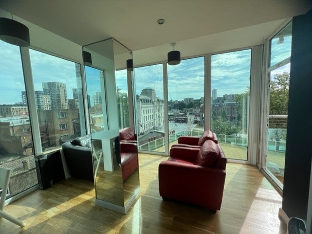 Flat Greens End in Greater London