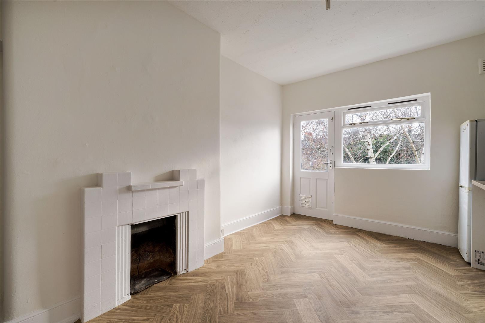 Flat Lea Bridge Road in Greater London