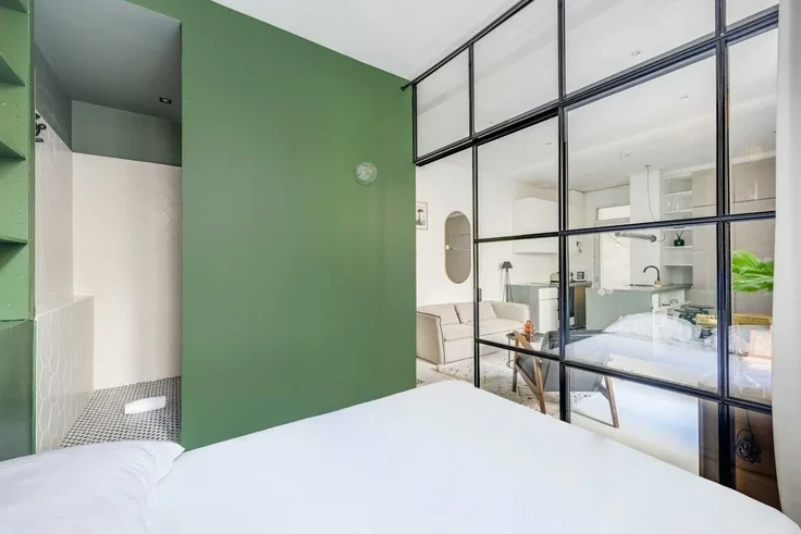 Flat Rue Custine in Paris