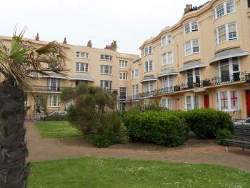 Room Western Road in Hove