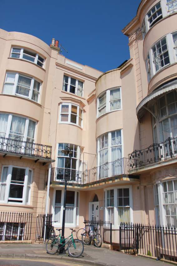 Room Western Road in Hove