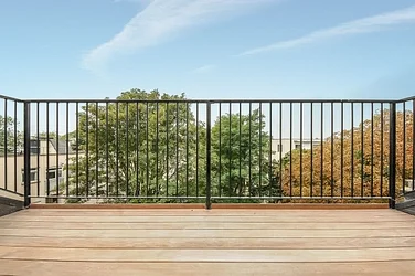 Flat Balham High Road in Greater London