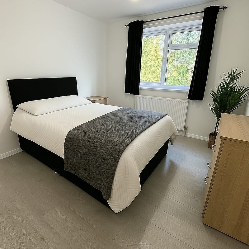 Room Ernest Street in Greater London