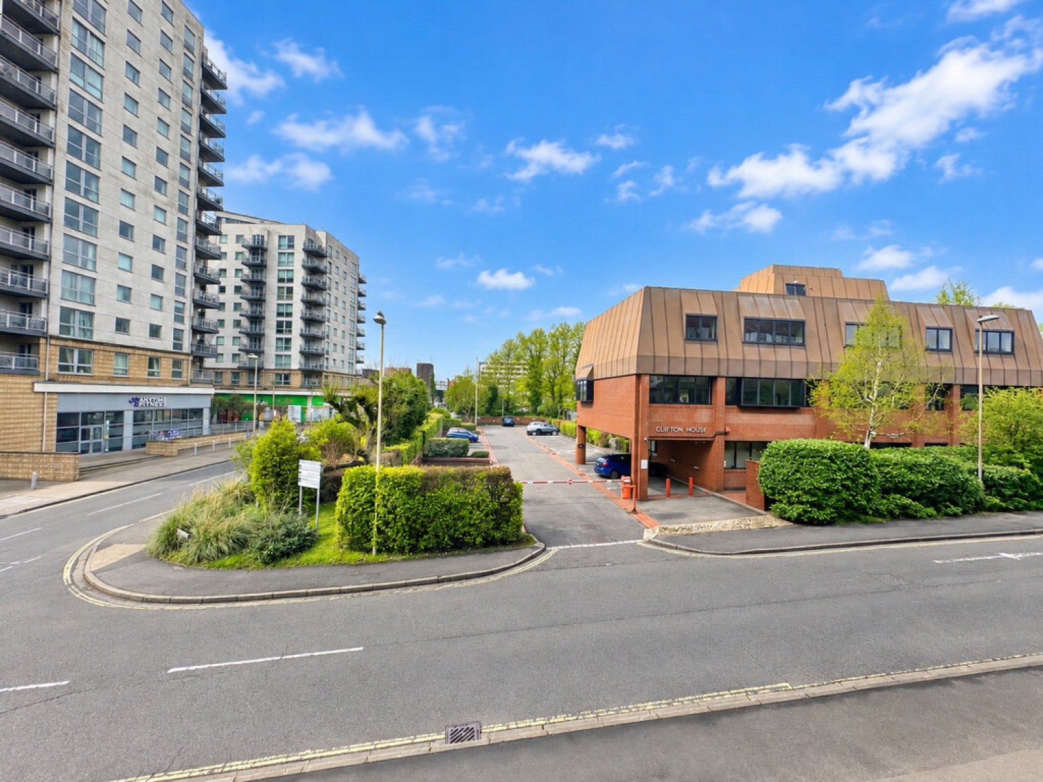 Flat Alençon Link in Basingstoke and Deane
