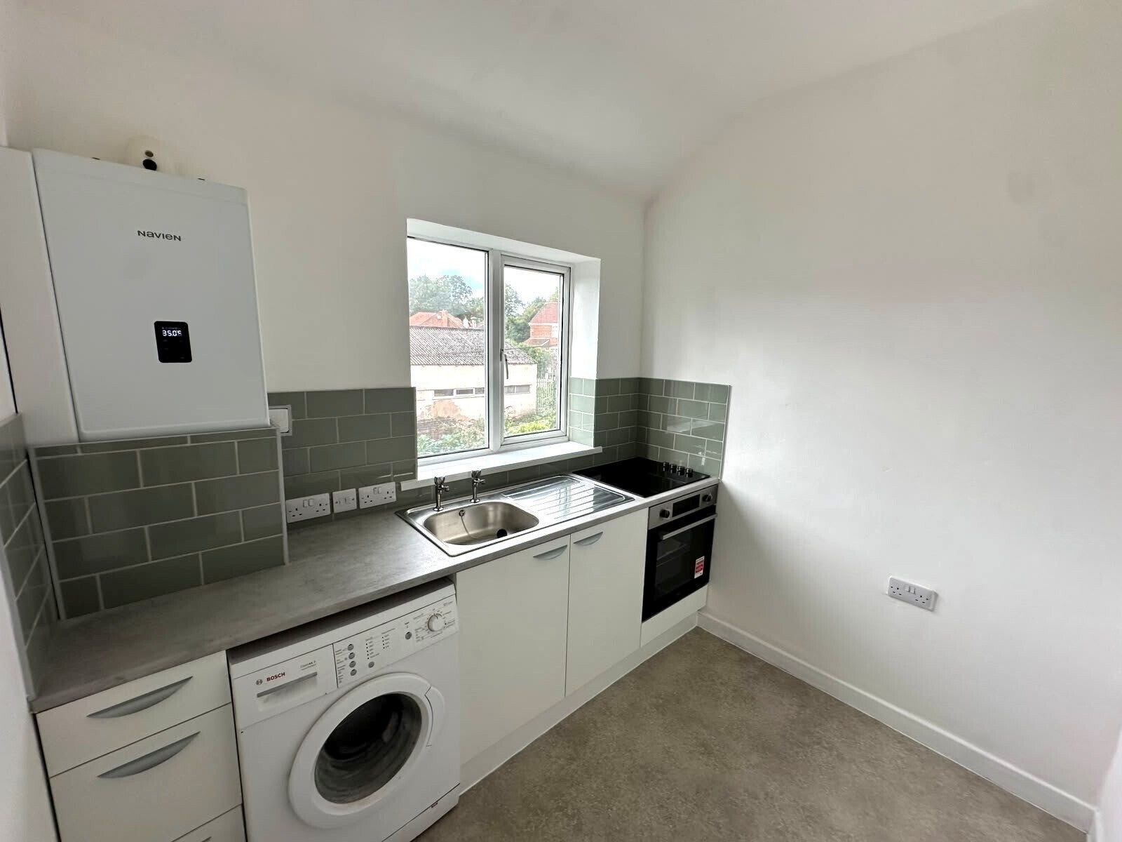 Flat Old Chester Road in Bebington