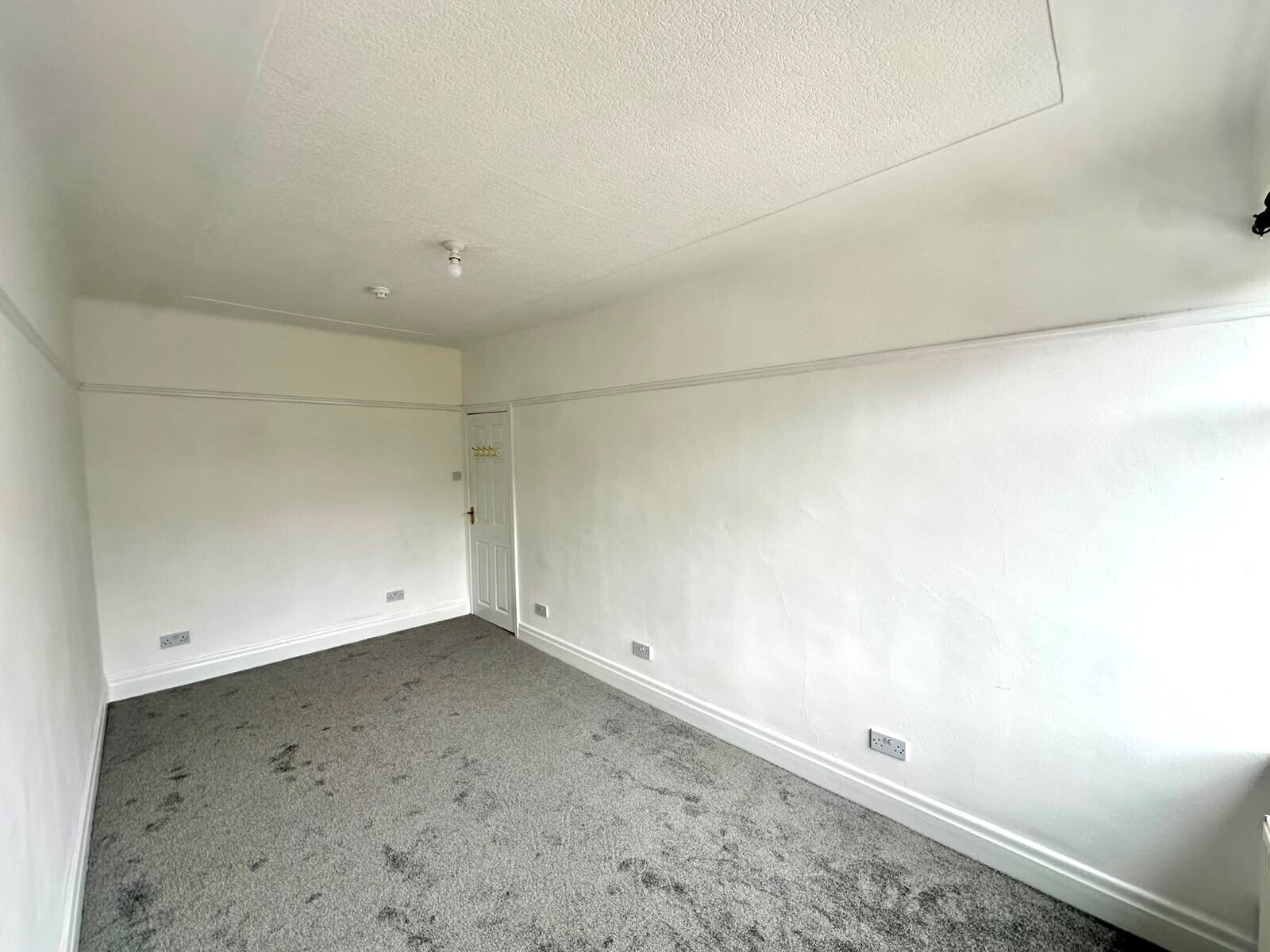 Flat Old Chester Road in Bebington