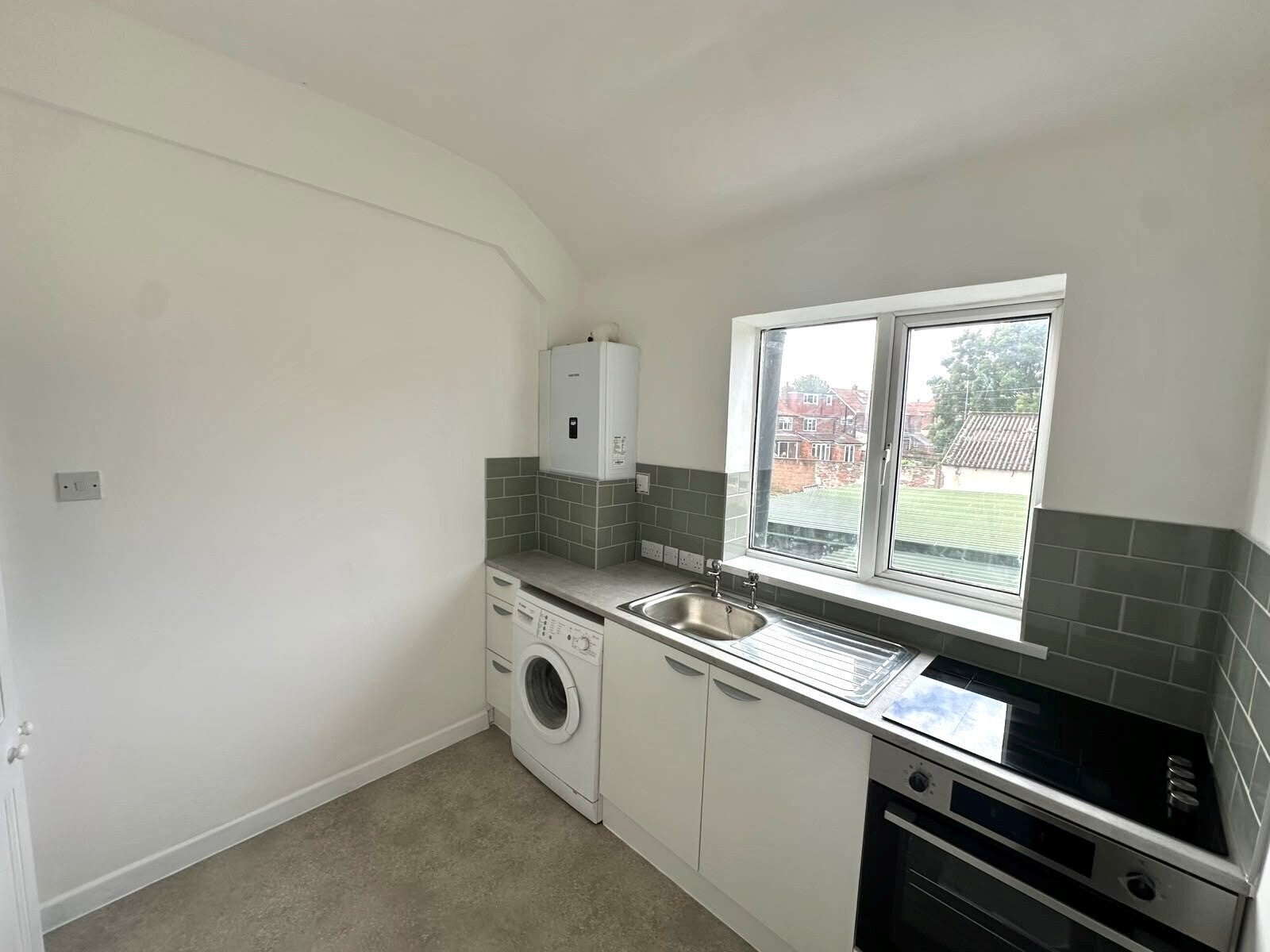 Flat Old Chester Road in Bebington
