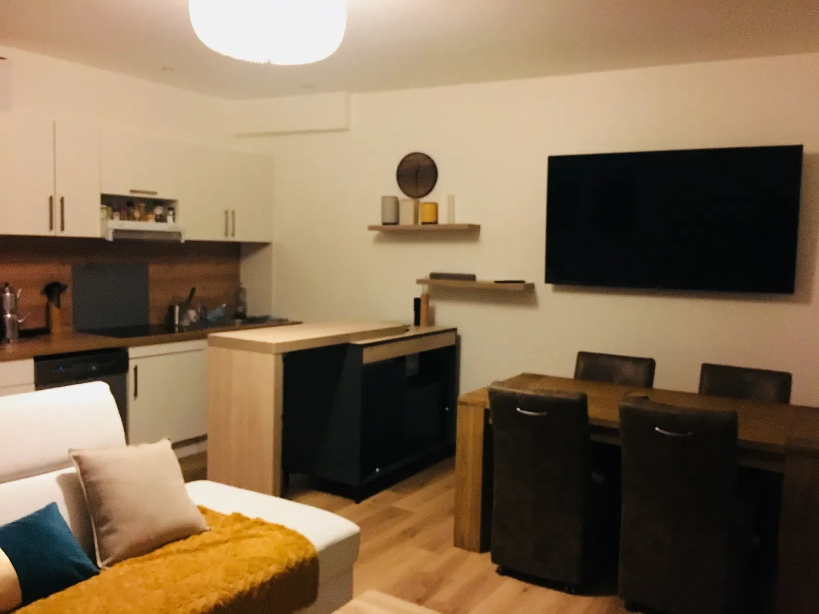Room Rue du Planet in Annemasse