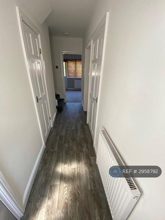 Flat Penns Lane in Birmingham