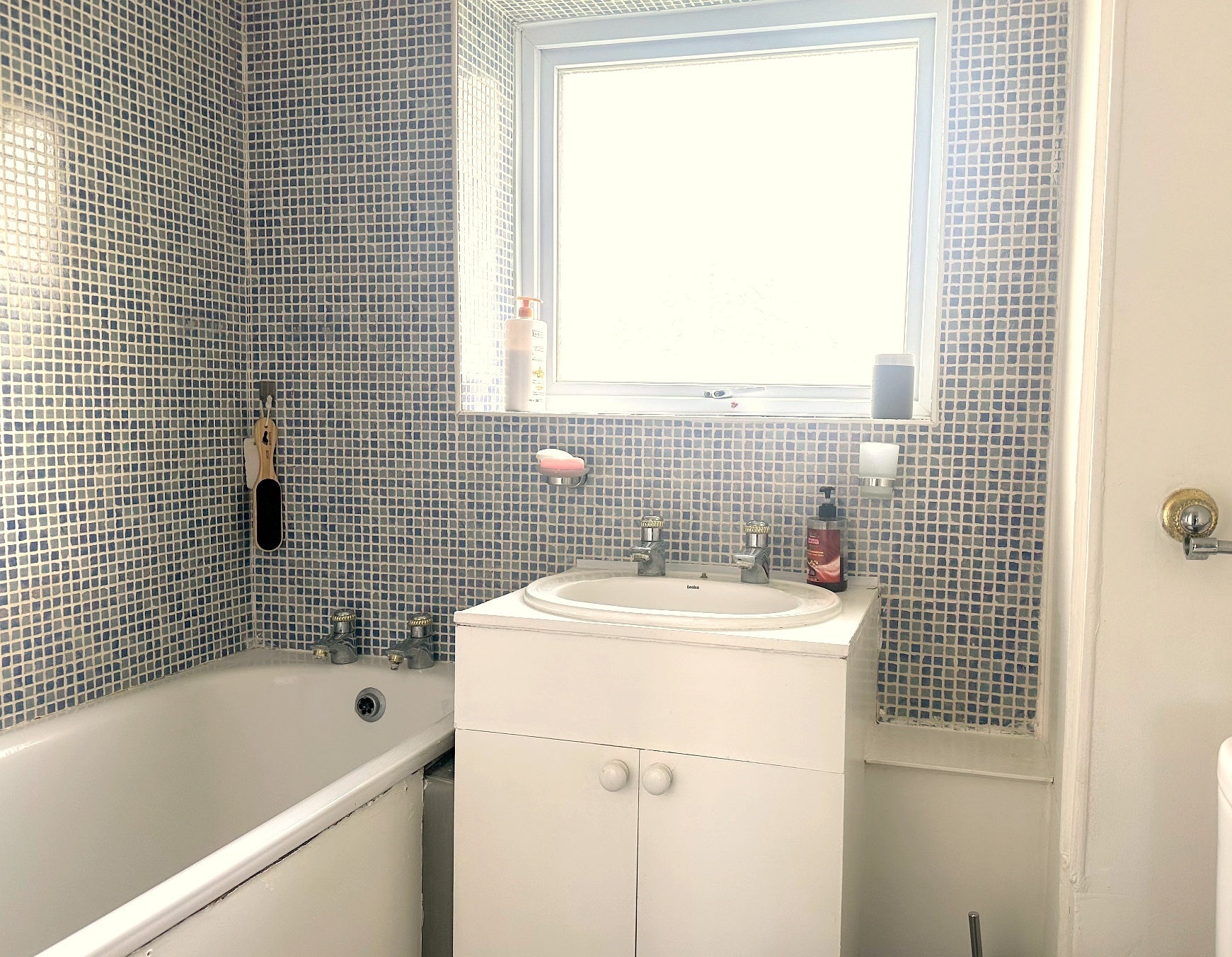 Flat Elwyn Gardens in Greater London
