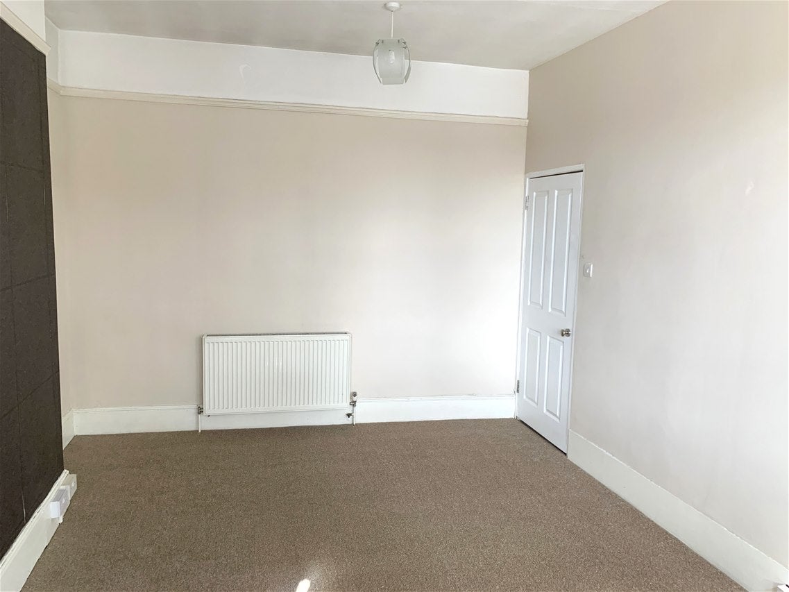 Flat Inchmery Road in London