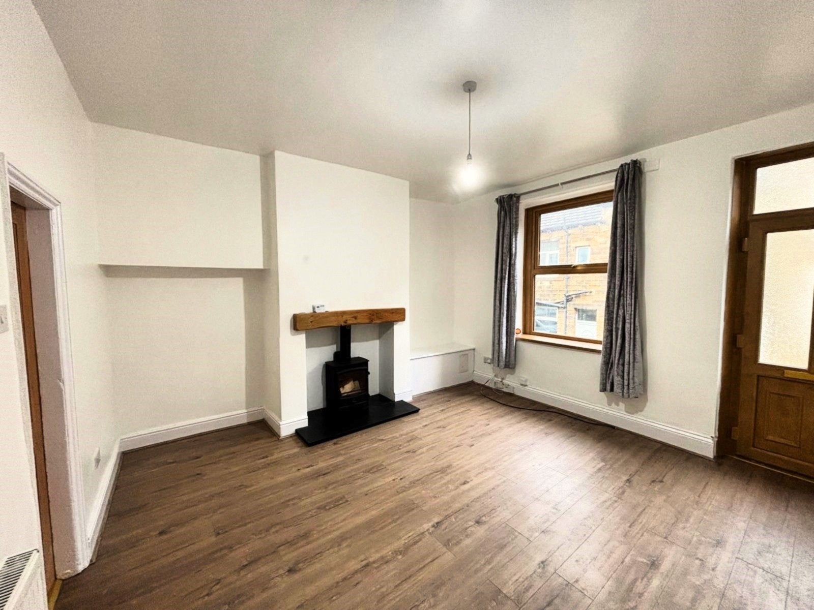 Flat Elm Grove in Bradford