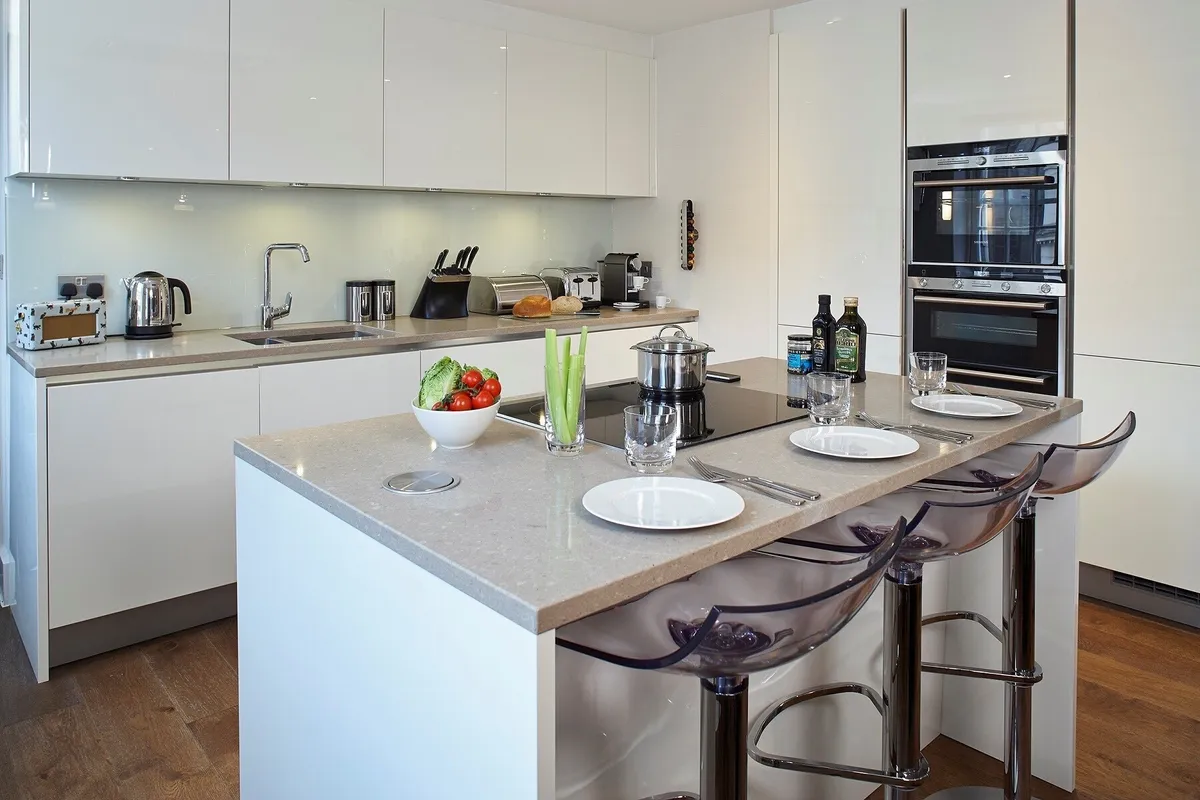 Flat Brompton Road in Greater London