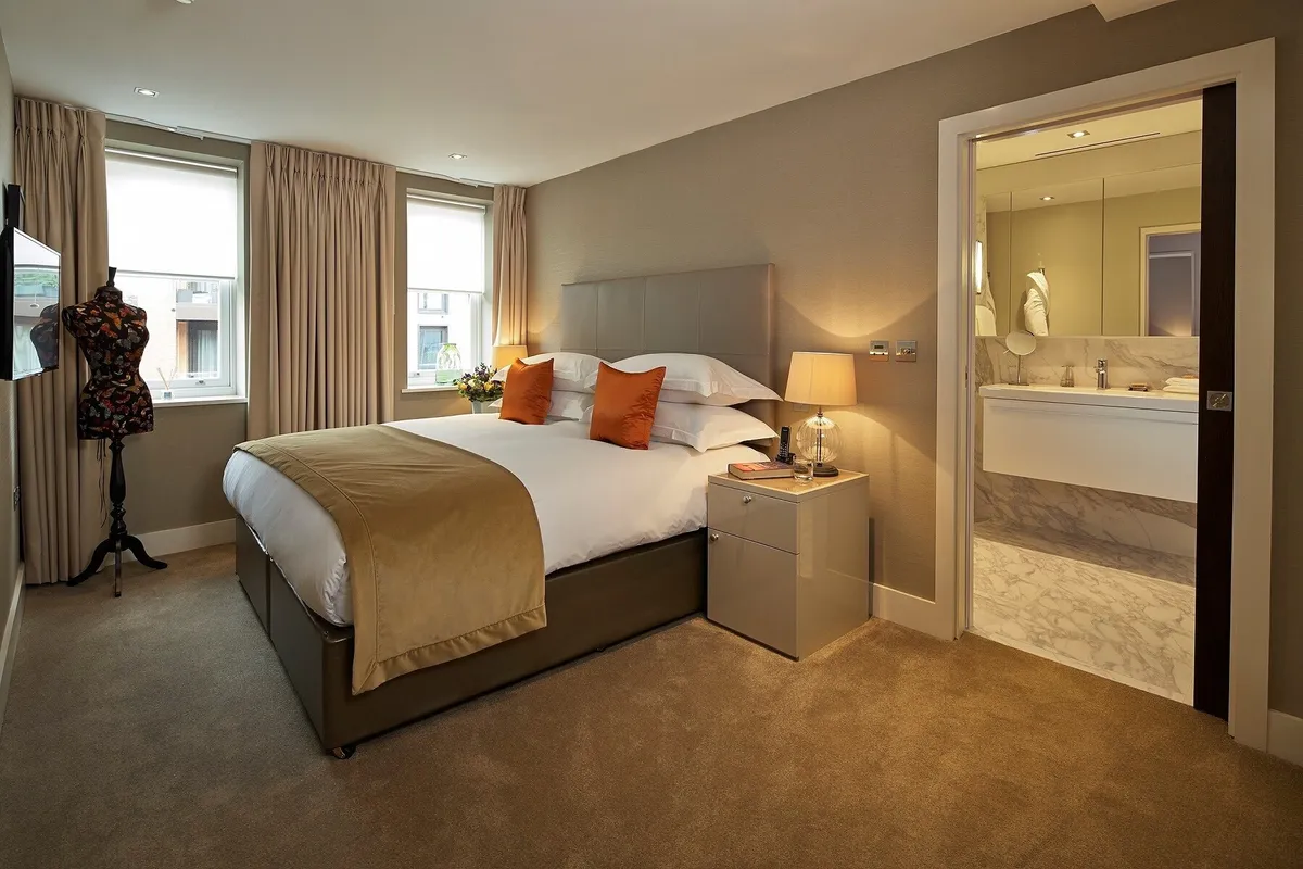 Flat Brompton Road in Greater London