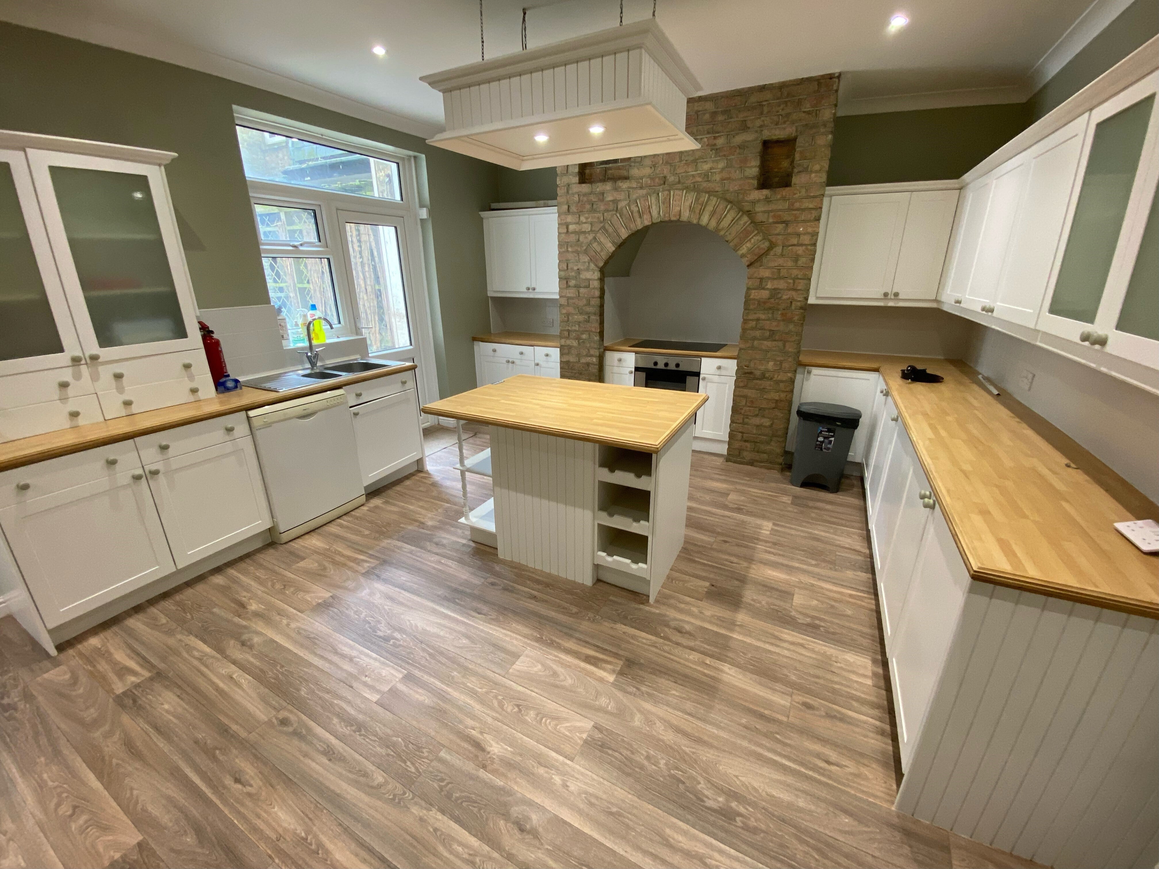 Flat Ethelbert Crescent in Thanet