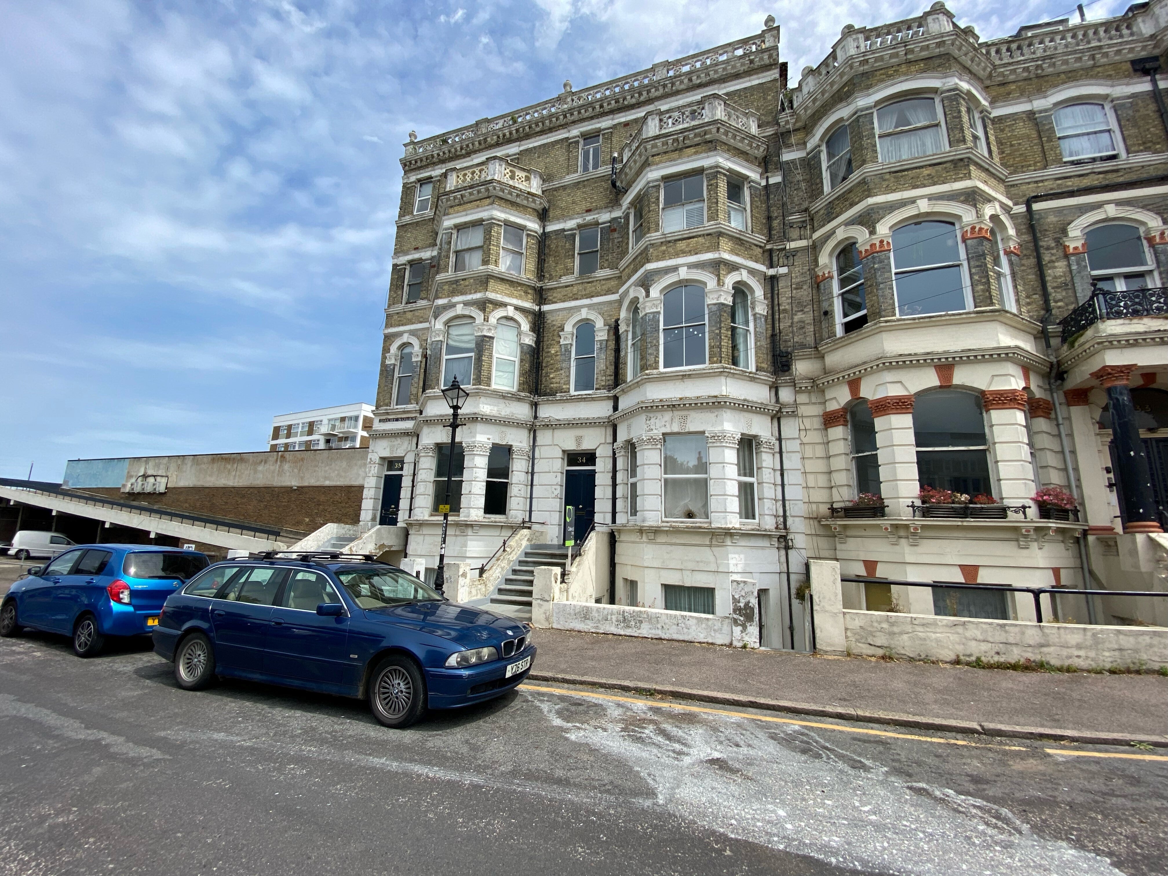 Flat Ethelbert Crescent in Thanet